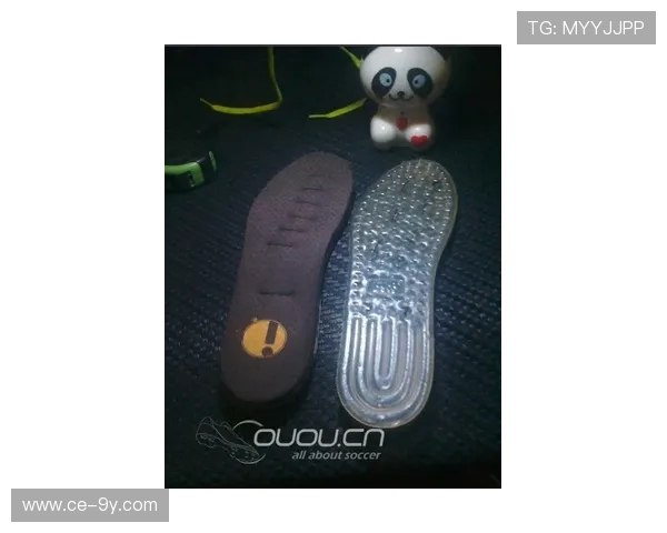 全面解析长钉足球鞋垫实用性与使用体验到底值不值得选择的表现吗